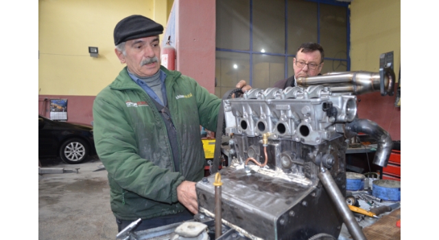 1978 yılında LPG’yi ilk kez otomobilde denemişti şimdide motor tasarladı