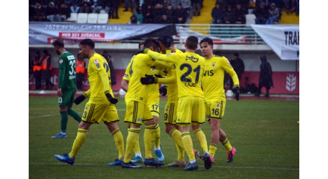Ziraat Türkiye Kupası: Kırklarelispor: 0 - Fenerbahçe: 3 (Maç sonucu)