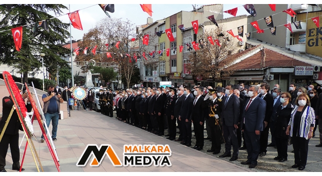 Malkara’da 29 Ekim Cumhuriyet Bayramı Çelenk Töreni Gerçekleştirildi