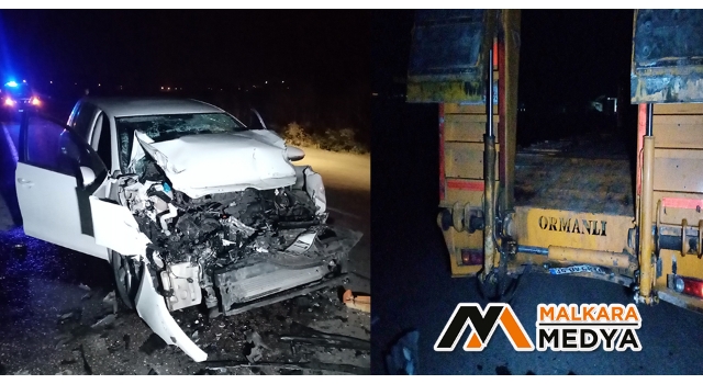 Malkara'da TIR’a arkadan çarpan otomobil hurdaya döndü: 1 yaralı