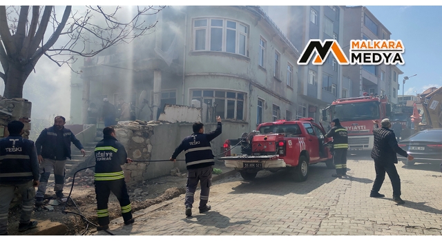 Malkara’da iki katlı evde yangın çıktı
