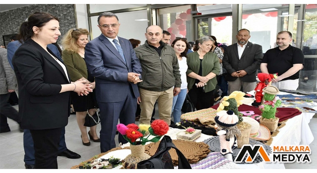 Malkara Halk Eğitim Merkezi'nin 2023 Yıl Sonu Sergisinin Açılışı Gerçekleştirildi
