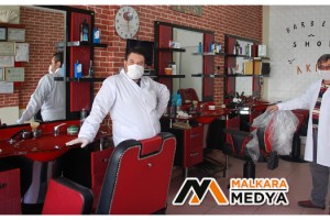 Malkara'da dükkan açan berber: "Umduğumuzu bulamadık"