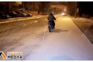 Malkara’da kar yağışı başladı