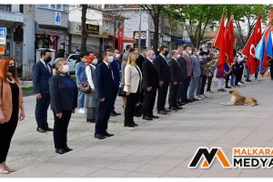 Malkara’da 23 Nisan Ulusal Egemenlik ve Çocuk Bayramı Çelenk Töreni Gerçekleştirildi