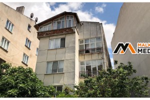 Kızını 2. kattan atarak ölümüne sebep oldu