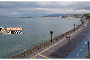 Tekirdağ’da salya gitti deniz cam gibi