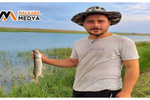 Düğünde çalan müziğin kesilmesi ile halayda kavga çıktı: 1 ölü