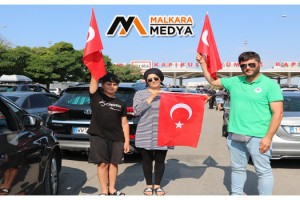 Kapıkule'de gurbetçi yoğunluğu