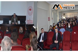 Stok ve ihracattan dönenen yaş meyve konuları masaya yatırıldı